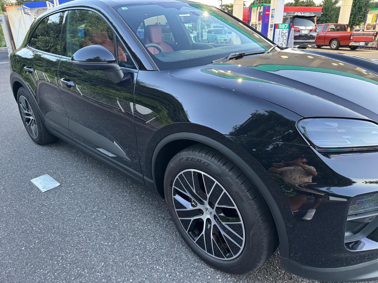 PORSCHE MACAN - 2025