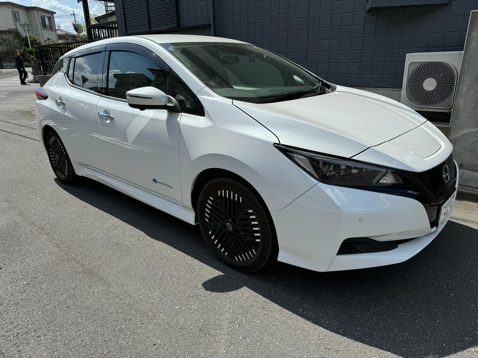 NISSAN LEAF - 2022