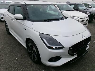 SUZUKI SWIFT - 2024