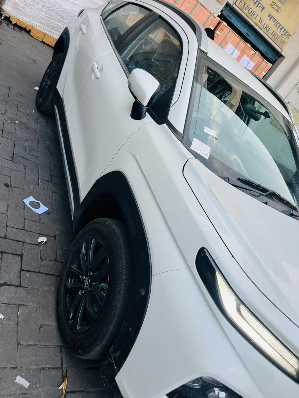 TOYOTA URBAN CRUISER TAISOR - 2026